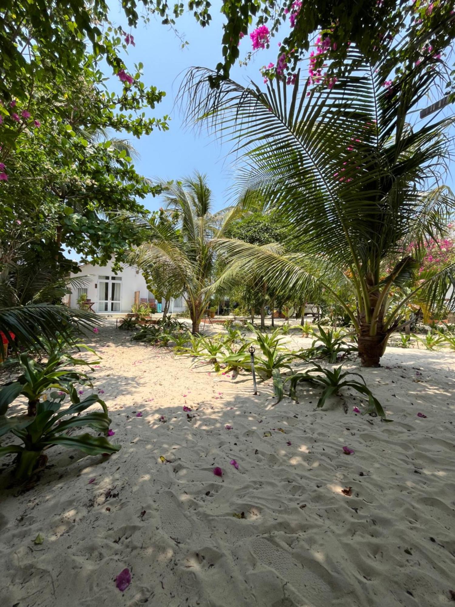 Robinson Beach Bungalow Vinh Hoa Ngoại thất bức ảnh